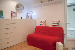 Comfortable studio near Montmartre!